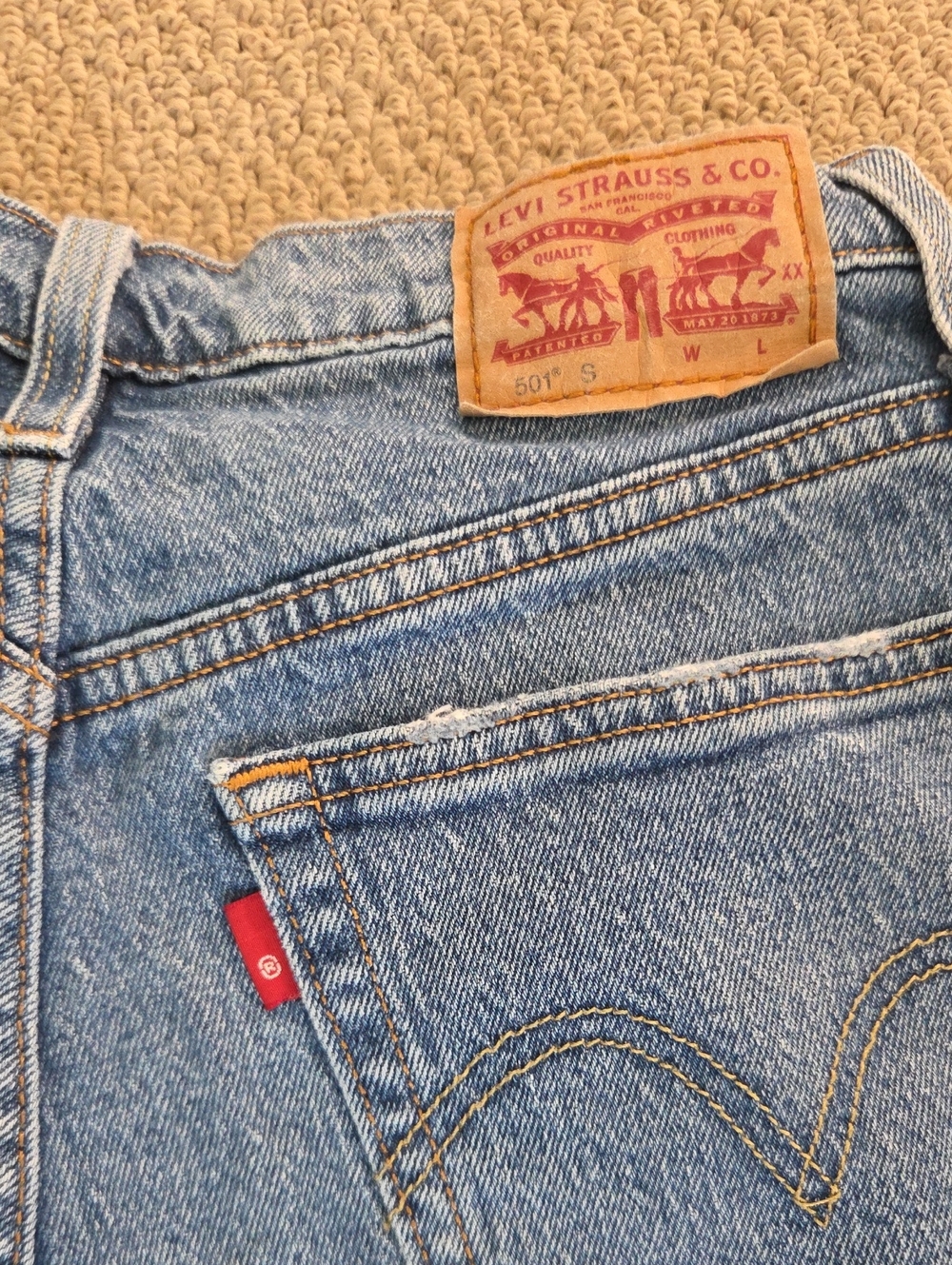 Levi's 501 S Skinny Jeans, W25 L30, Light Wash Denim